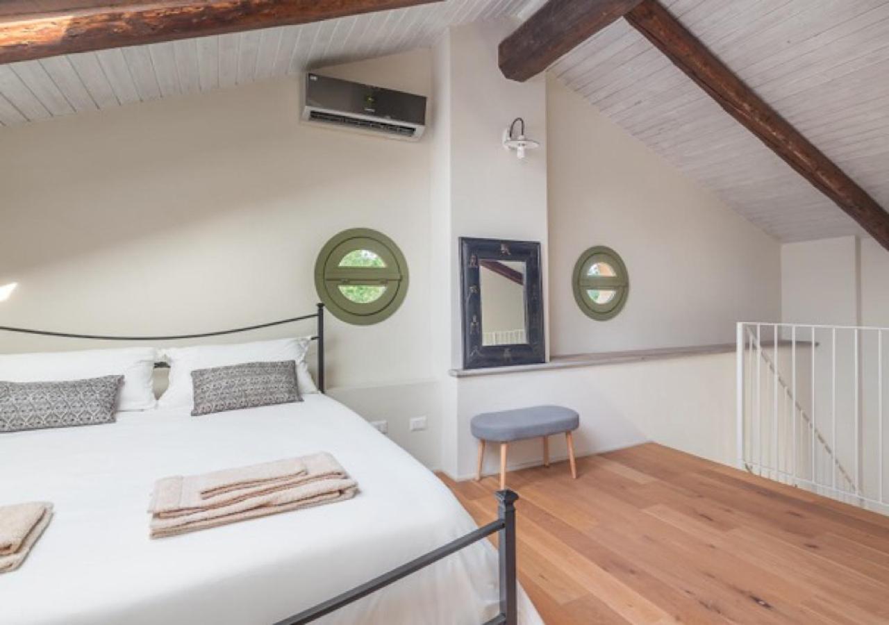 Charming Loft Golf Club Barolo Leilighet Novello Eksteriør bilde